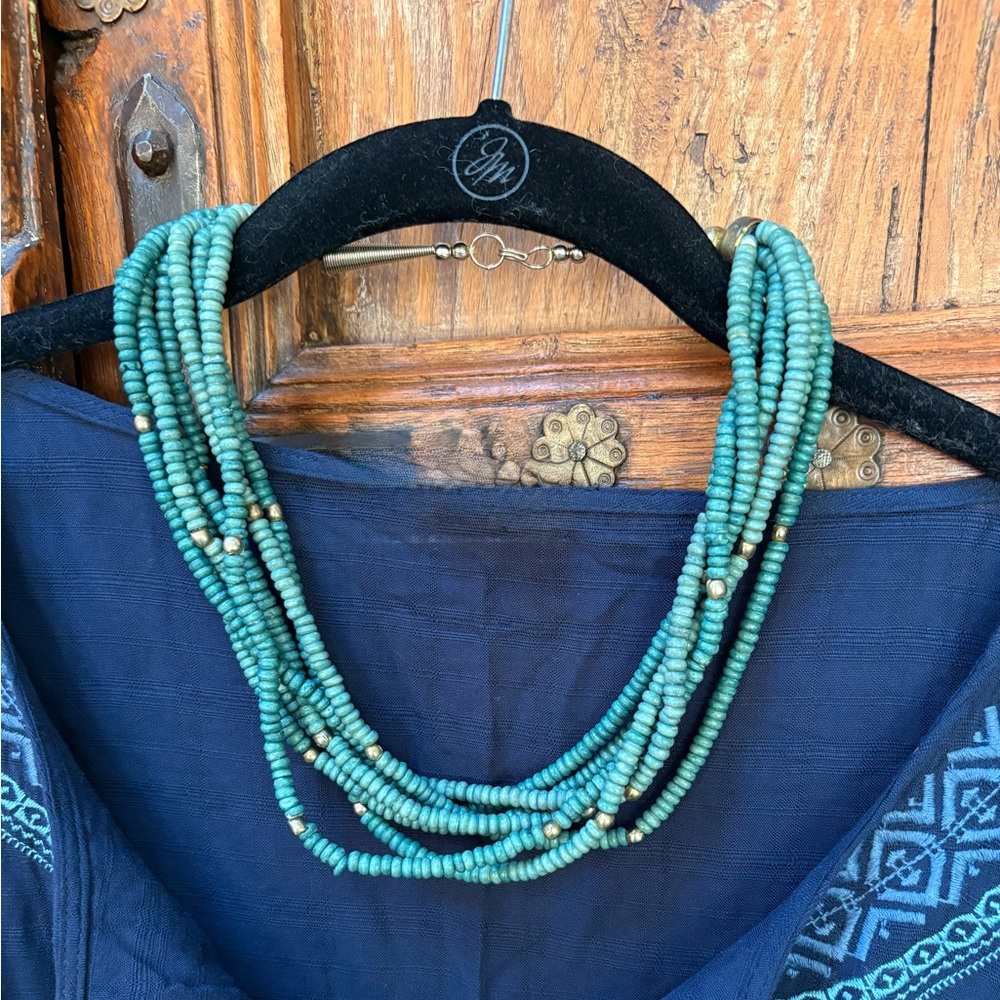 Elegant Turquoise Color Beaded Necklace